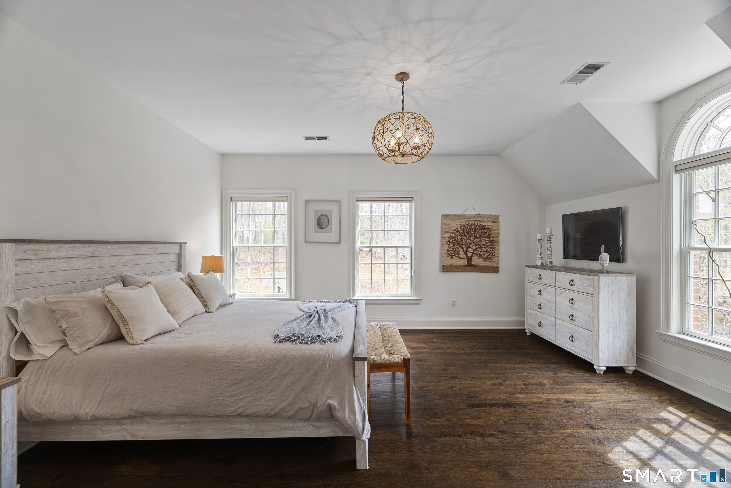 59 Lord Davis Lane Avon CT 06001