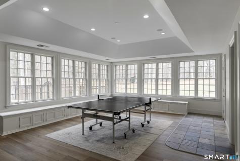 59 Lord Davis Lane Avon CT 06001