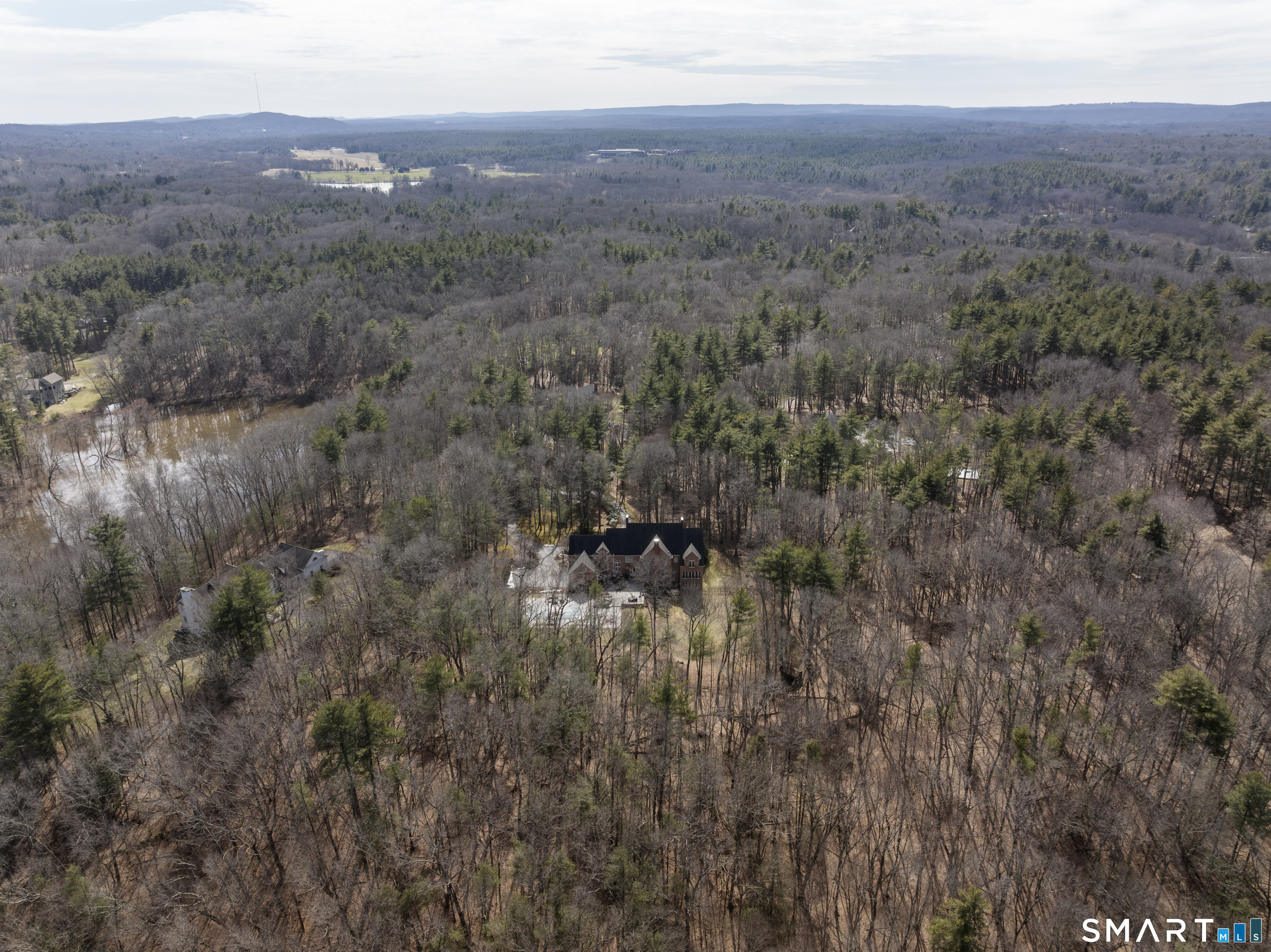 59 Lord Davis Lane Avon CT 06001