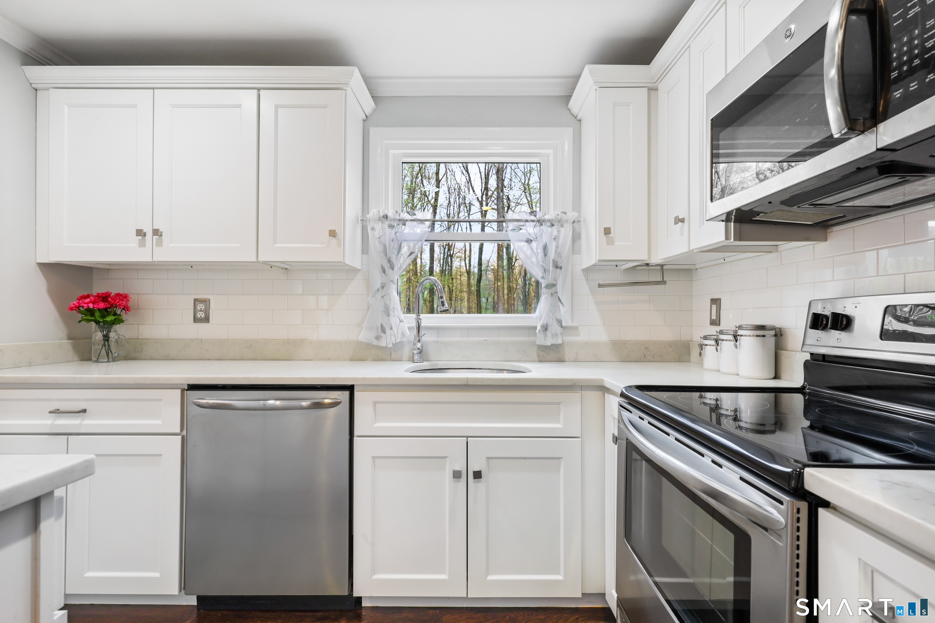 100 Flat Rock Drive Ridgefield CT 06877