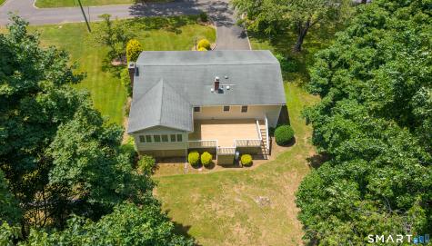 9 Crestwood Drive Danbury CT 06811
