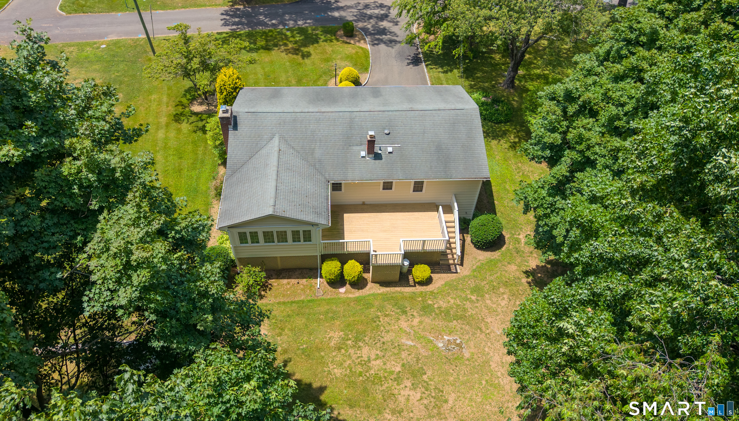 9 Crestwood Drive Danbury CT 06811