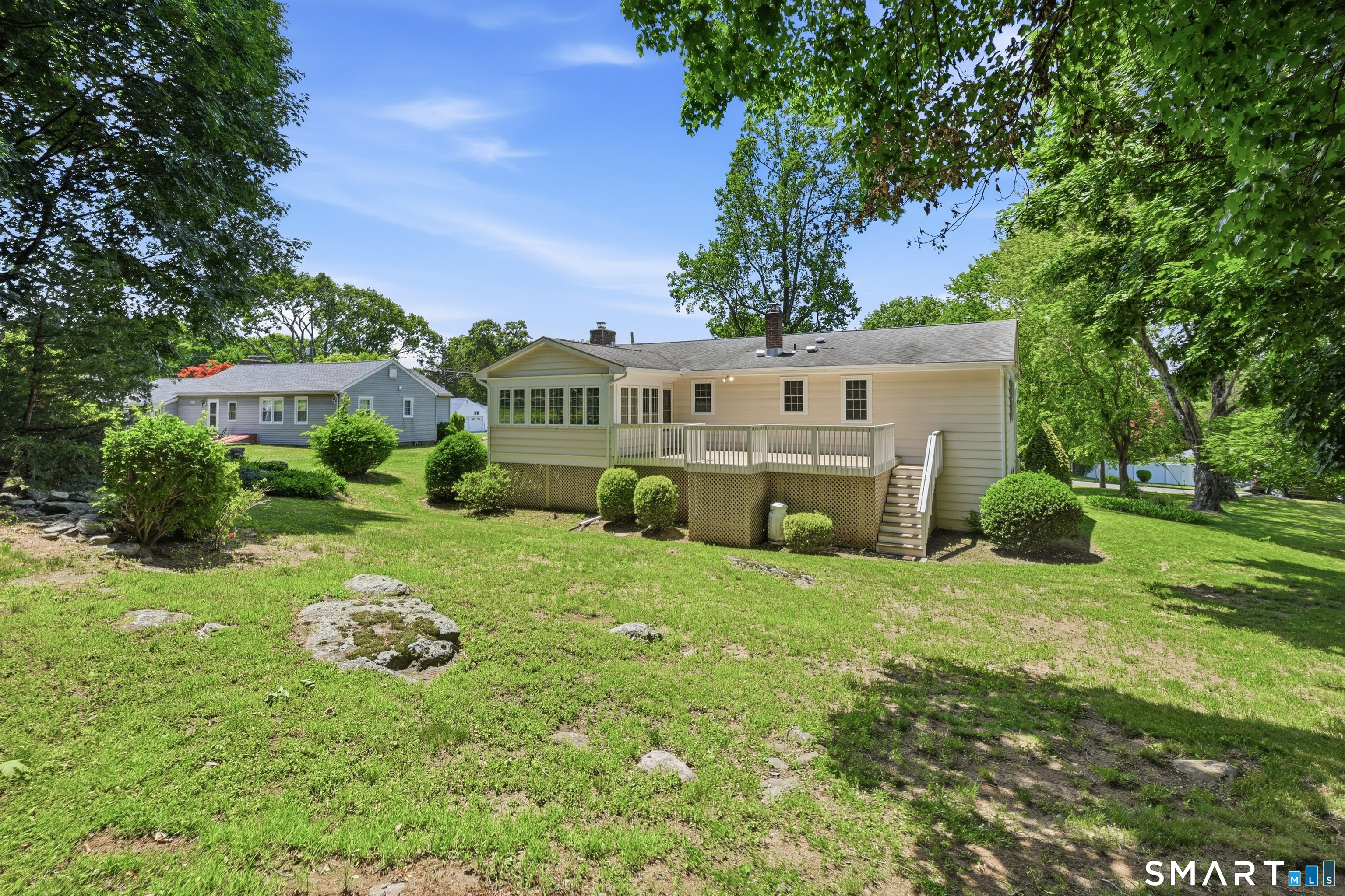 9 Crestwood Drive Danbury CT 06811