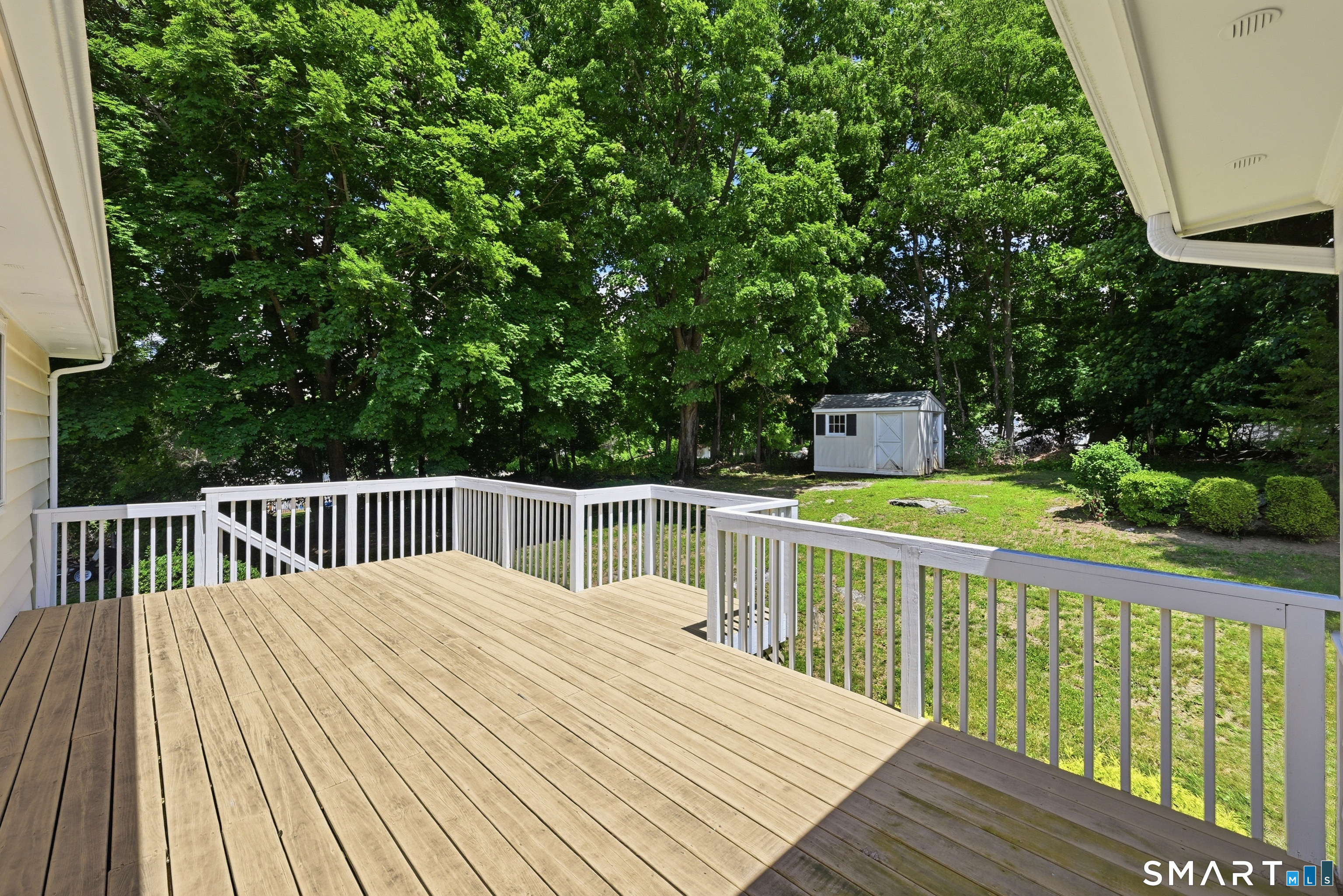 9 Crestwood Drive Danbury CT 06811