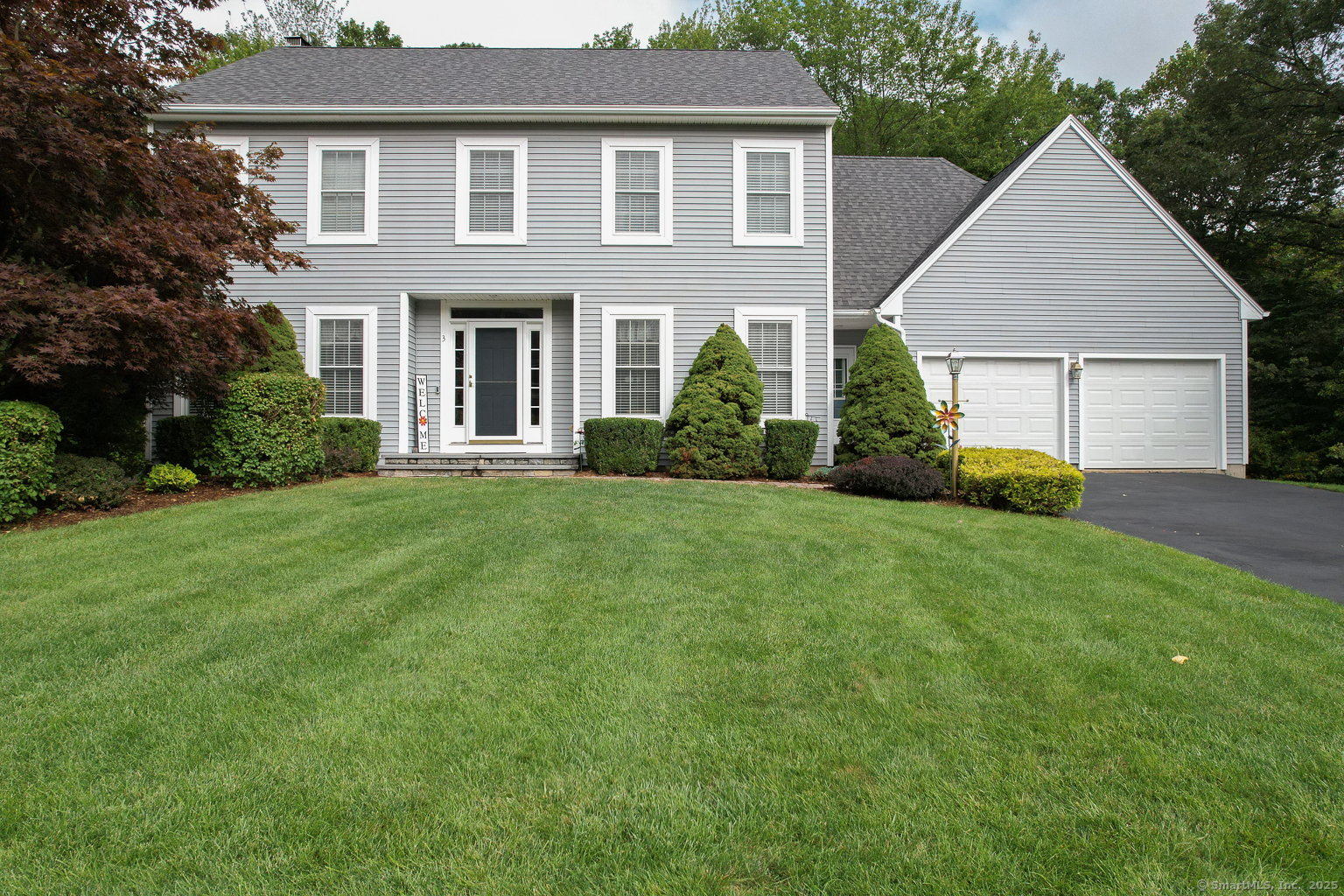 3 Compass Rock Lane Wallingford CT 06492