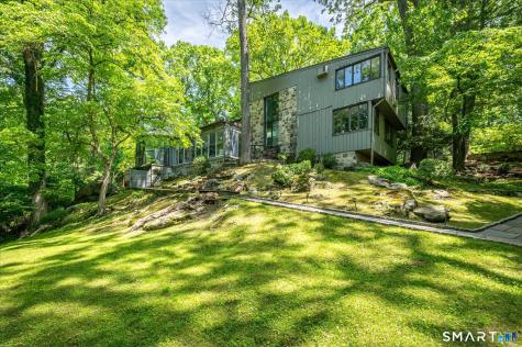 147 Highline Trail Stamford CT 06902