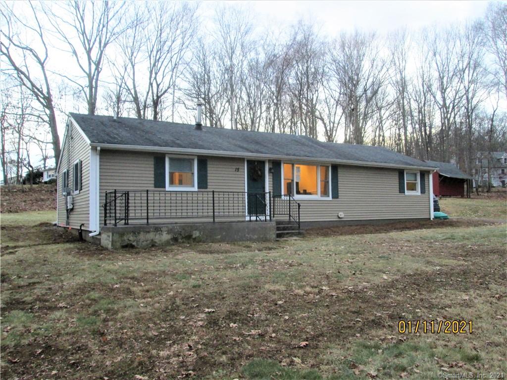 15 Old Coach Road East Hampton CT 06424