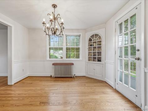 37 Commonwealth Avenue Newington CT 06111