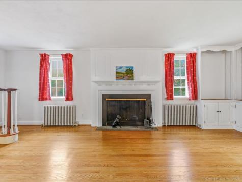 37 Commonwealth Avenue Newington CT 06111