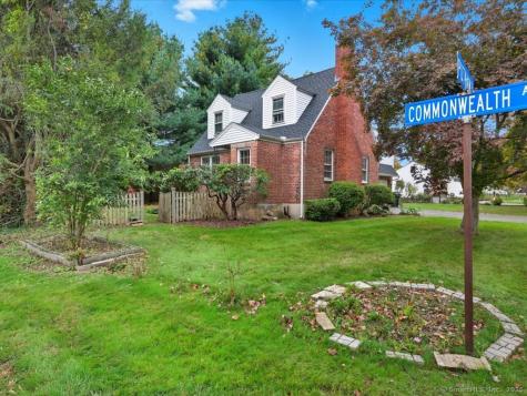 37 Commonwealth Avenue Newington CT 06111