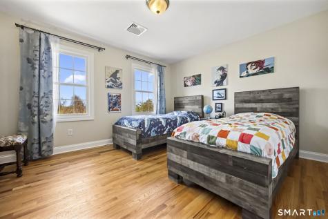 52 Butterfield Road Newtown CT 06470