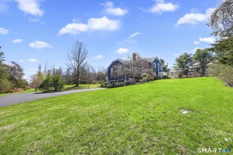 52 Butterfield Road Newtown CT 06470