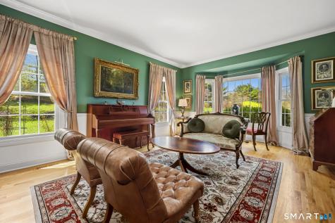 52 Butterfield Road Newtown CT 06470
