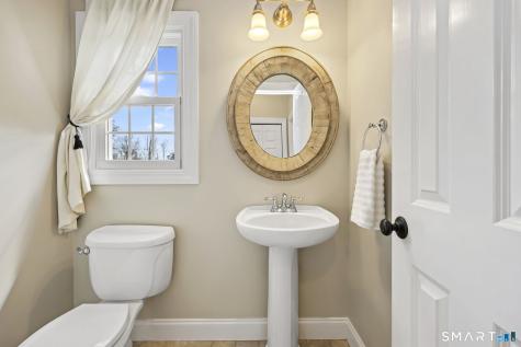 52 Butterfield Road Newtown CT 06470