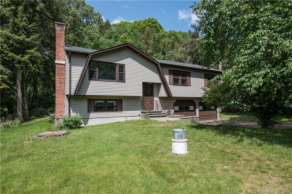 25 Branch Road Southbury CT 06488