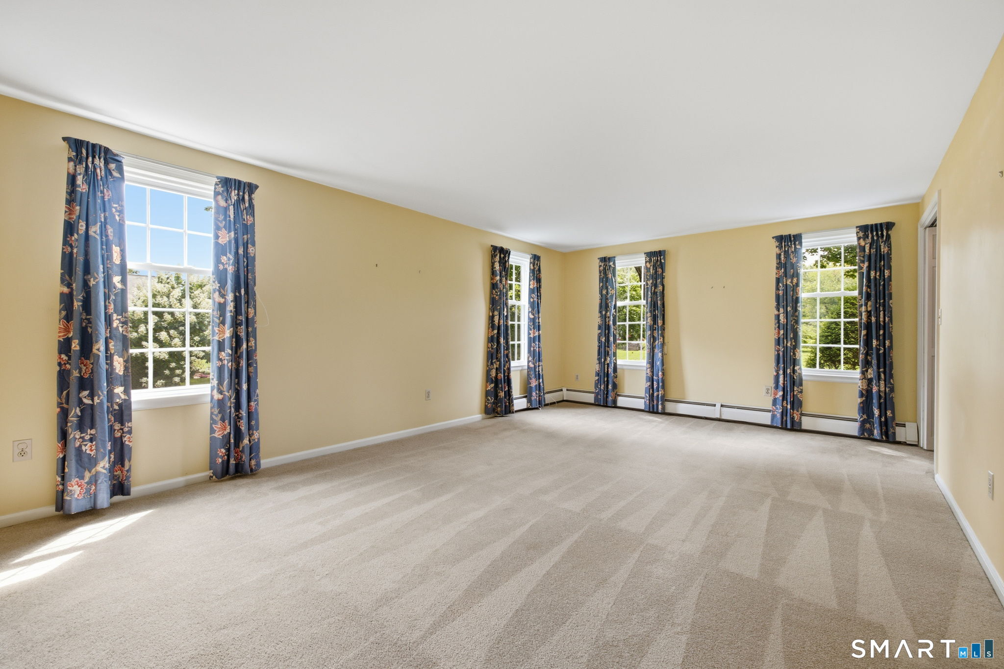 191 Hang Dog Lane Wethersfield CT 06109