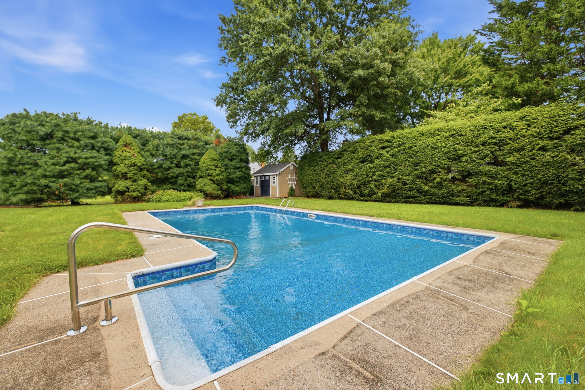 191 Hang Dog Lane Wethersfield CT 06109