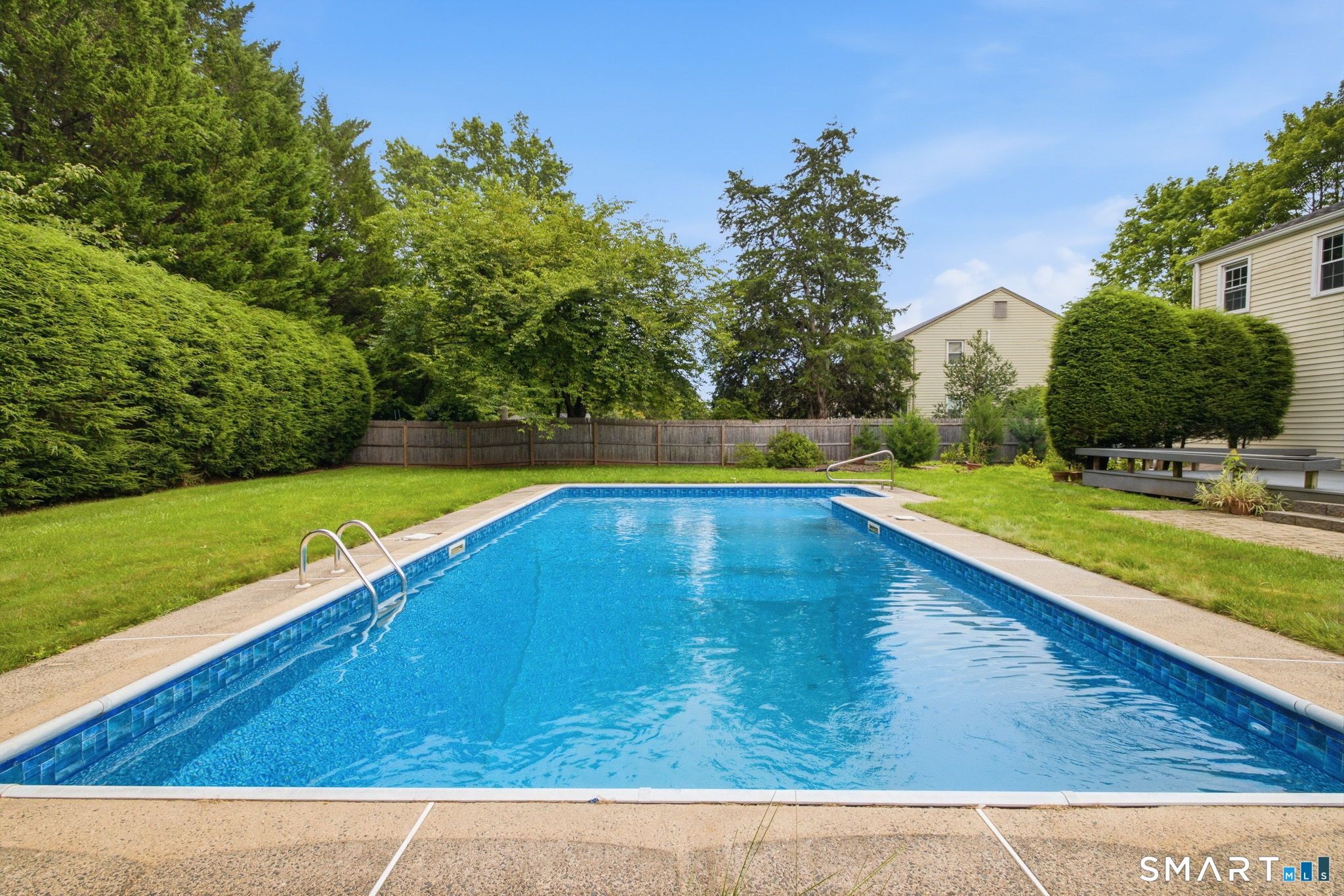 191 Hang Dog Lane Wethersfield CT 06109
