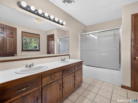 269 Black Hill Road Plainfield CT 06374