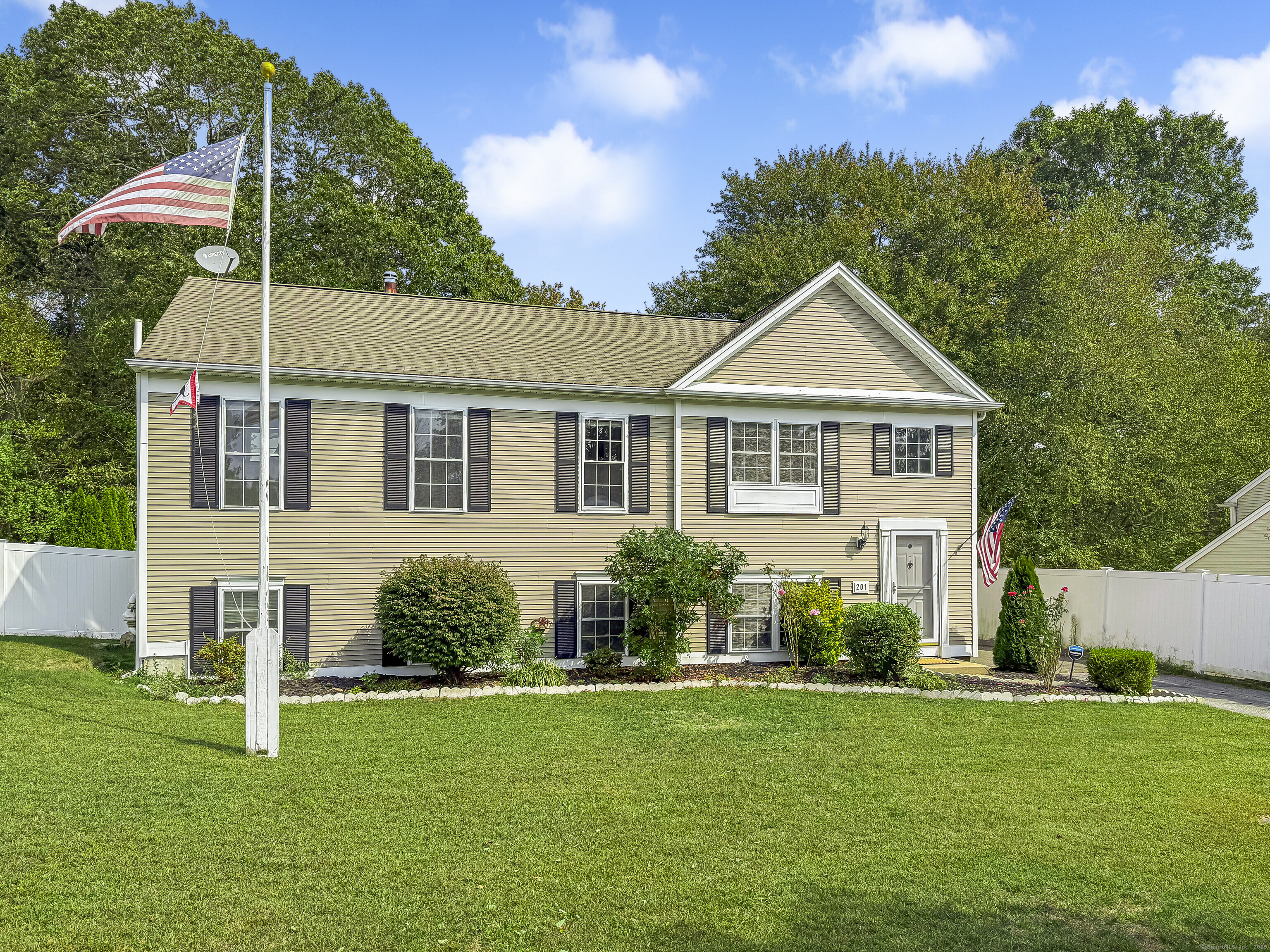 201 Daniel Brown Drive Groton CT 06355