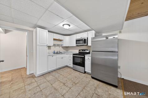 120 Doral Farms Road North Branford CT 06471