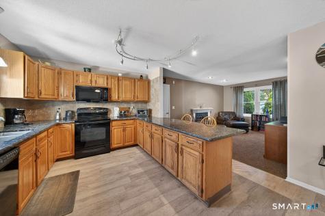 120 Doral Farms Road North Branford CT 06471