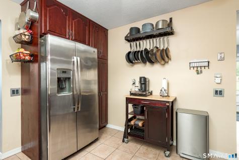 50 Putnam Lane Enfield CT 06082