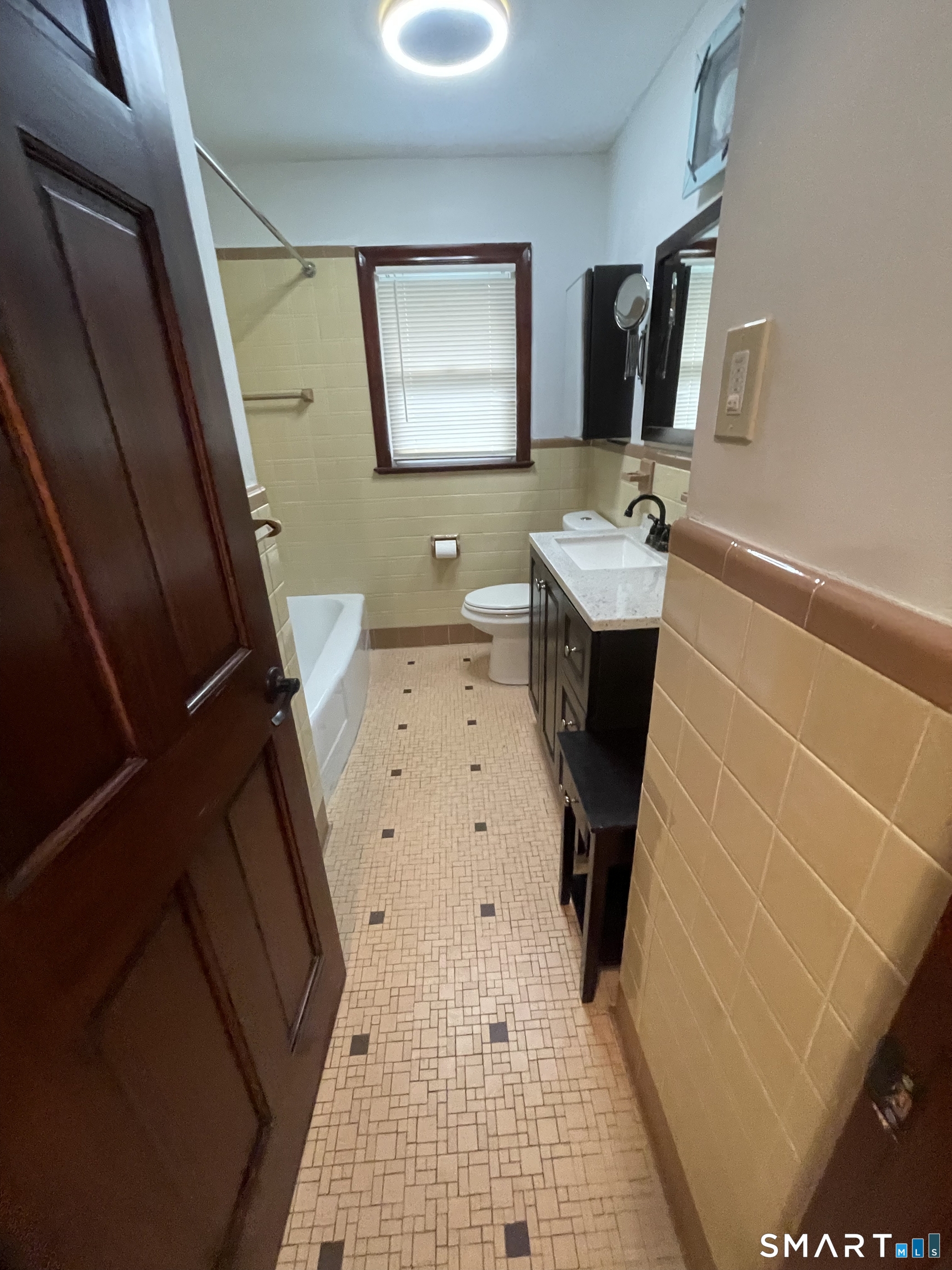 225 Blue Hills Avenue Hamden CT 06514
