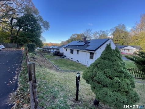 225 Blue Hills Avenue Hamden CT 06514