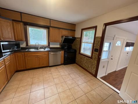 225 Blue Hills Avenue Hamden CT 06514