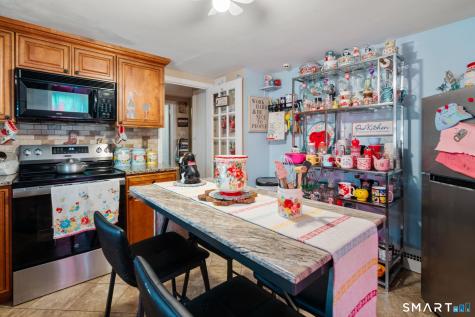 41 Fuller Avenue East Hartford CT 06108