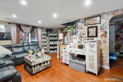 41 Fuller Avenue East Hartford CT 06108