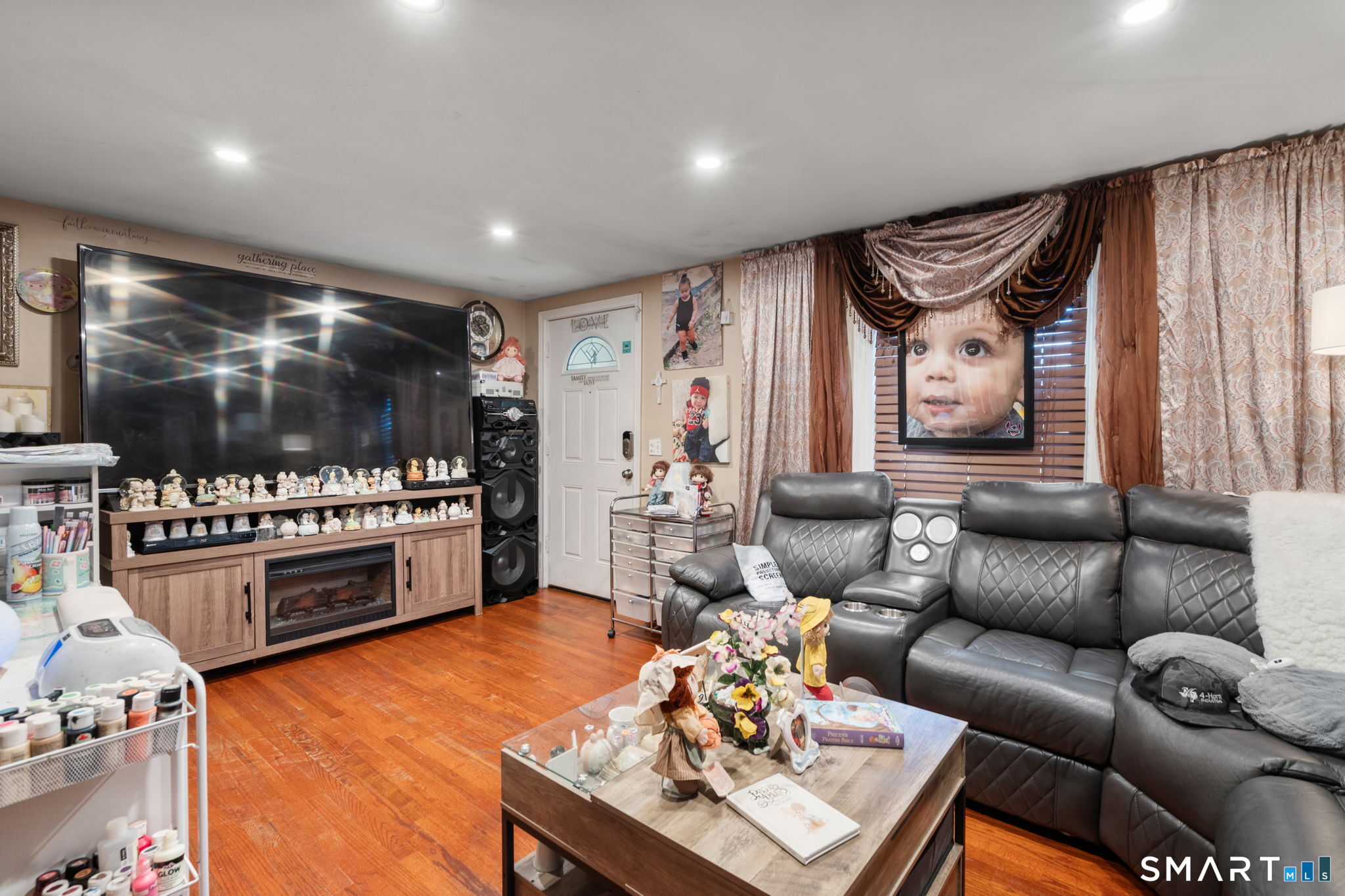 41 Fuller Avenue East Hartford CT 06108