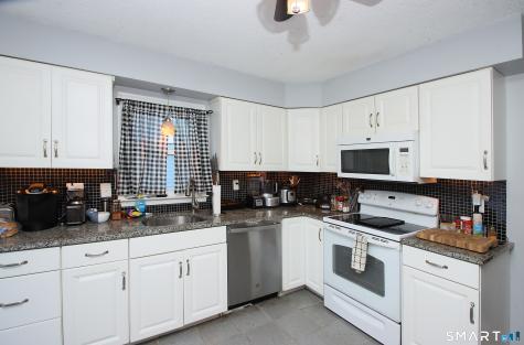 3 Whitlock Avenue Bethel CT 06801