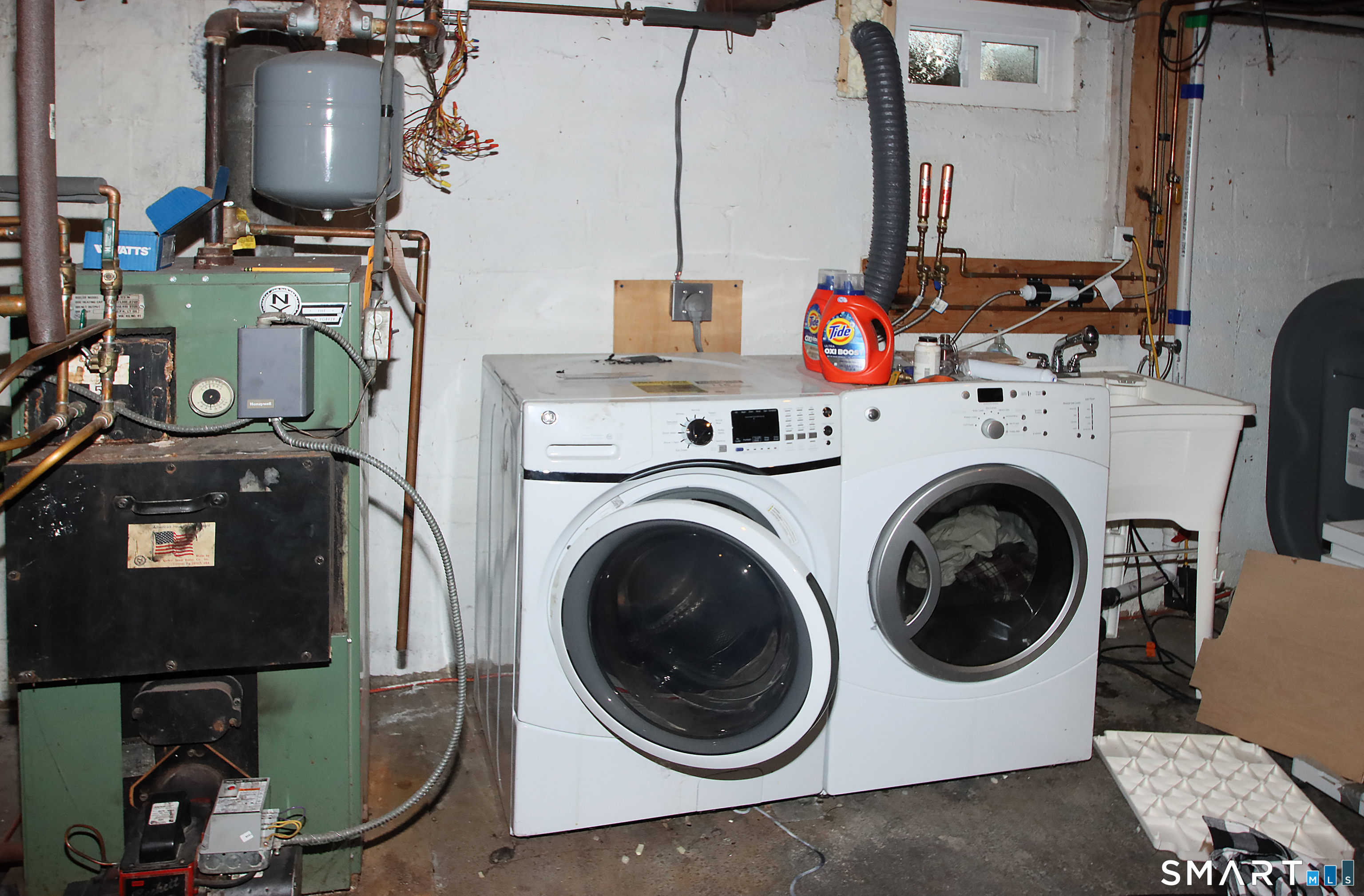 3 Whitlock Avenue Bethel CT 06801