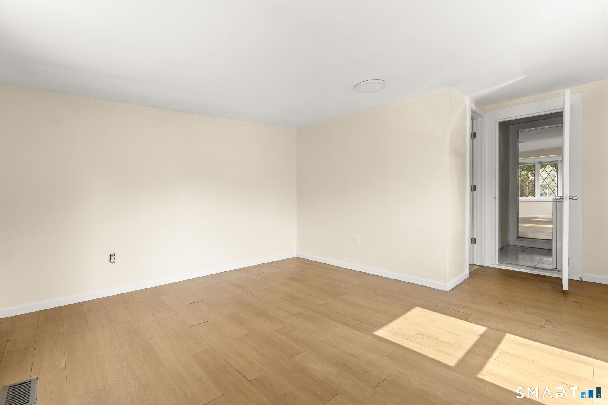 59 North Place West Haven CT 06516