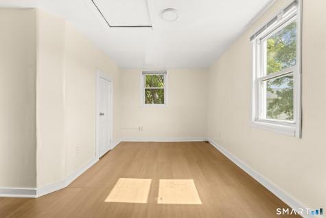 59 North Place West Haven CT 06516