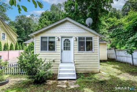 70 Dodgingtown Road Bethel CT 06801