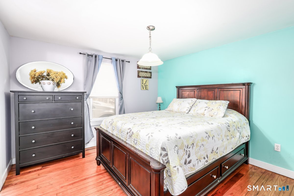 70 Dodgingtown Road Bethel CT 06801