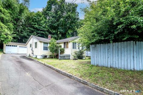70 Dodgingtown Road Bethel CT 06801