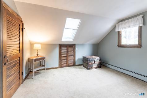 32 Lornadale Drive Norwich CT 06360