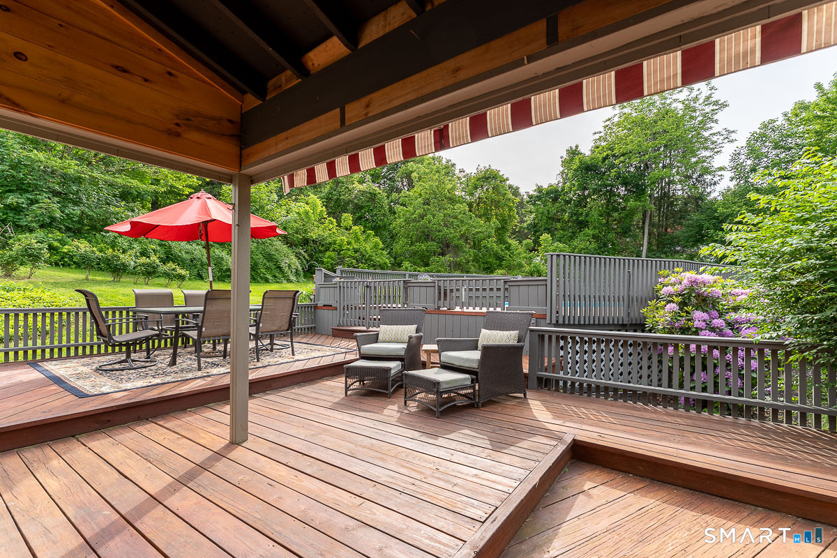 32 Lornadale Drive Norwich CT 06360