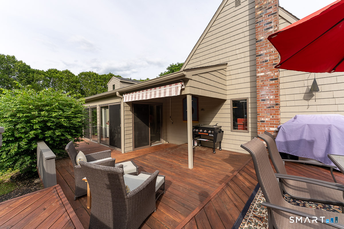 32 Lornadale Drive Norwich CT 06360