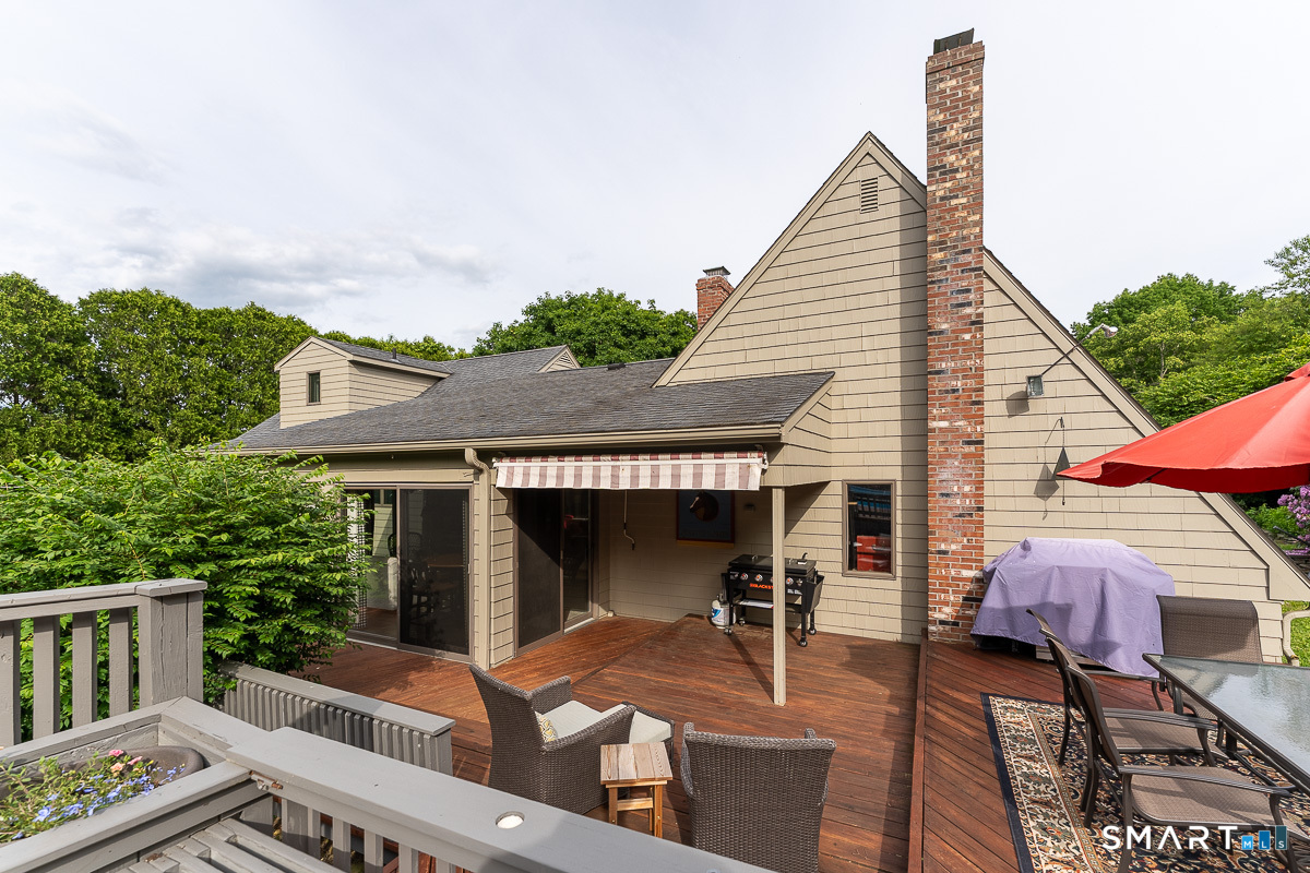32 Lornadale Drive Norwich CT 06360