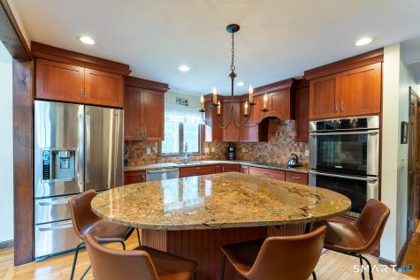 32 Lornadale Drive Norwich CT 06360