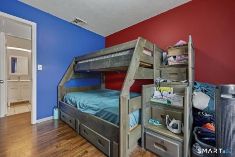 914 Longbrook Avenue Stratford CT 06614