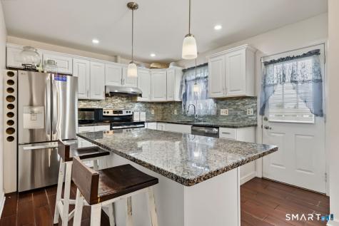 914 Longbrook Avenue Stratford CT 06614