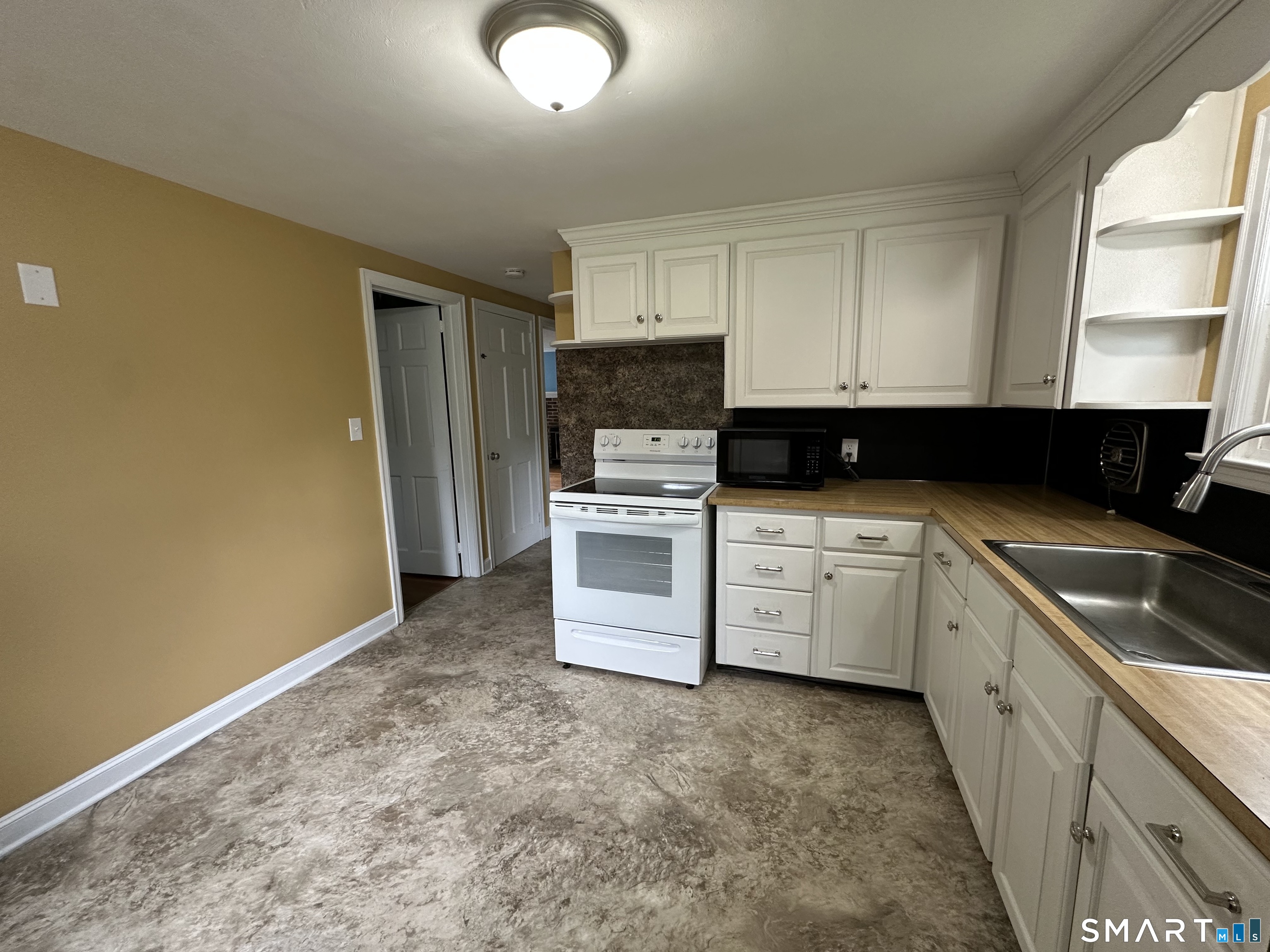 38 Cedar Ridge Road Newington CT 06111