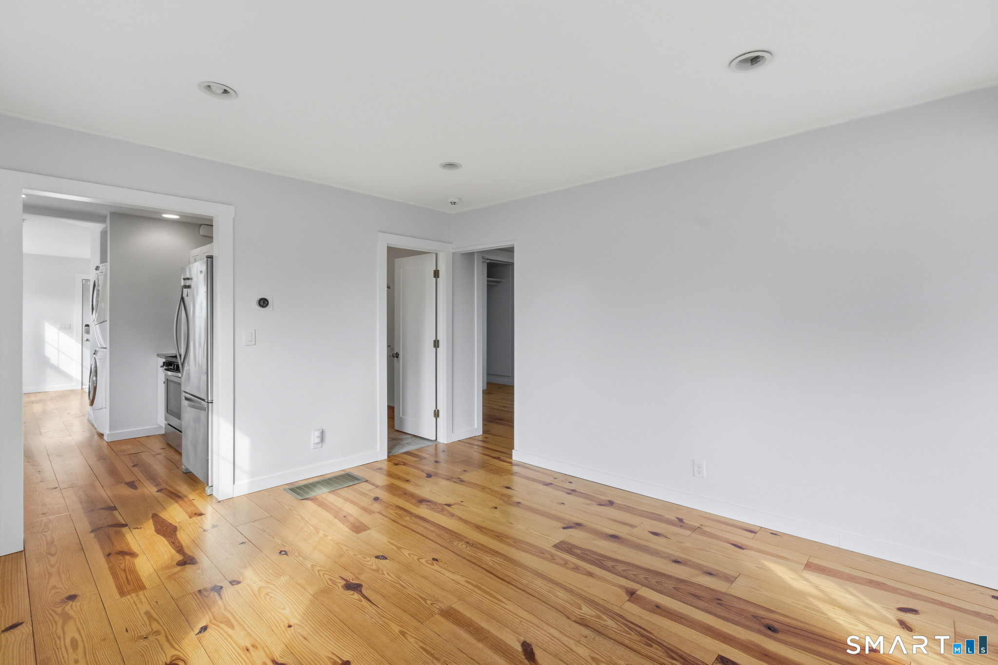 10 Pattagansett Court East Lyme CT 06357