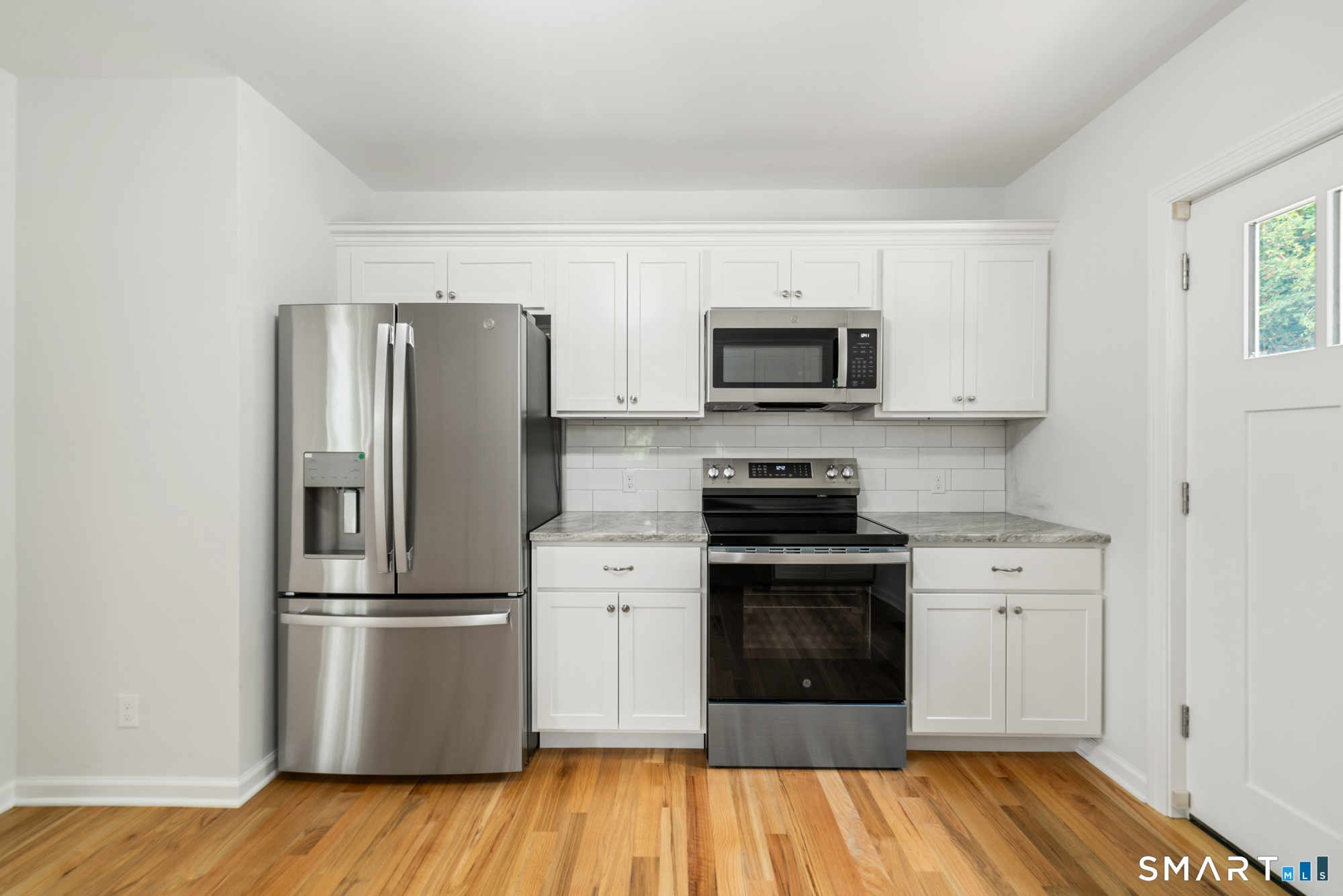 38 Charter Oak Avenue East Haven CT 06512
